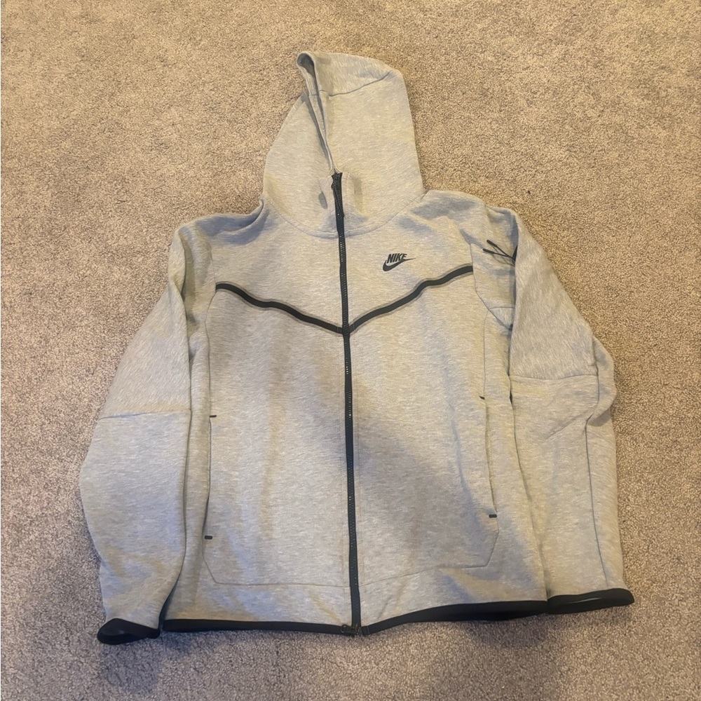 Gray Nike Tech - image 1